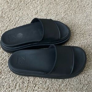 Reef Bondi Bay platform Black Slide Sandals